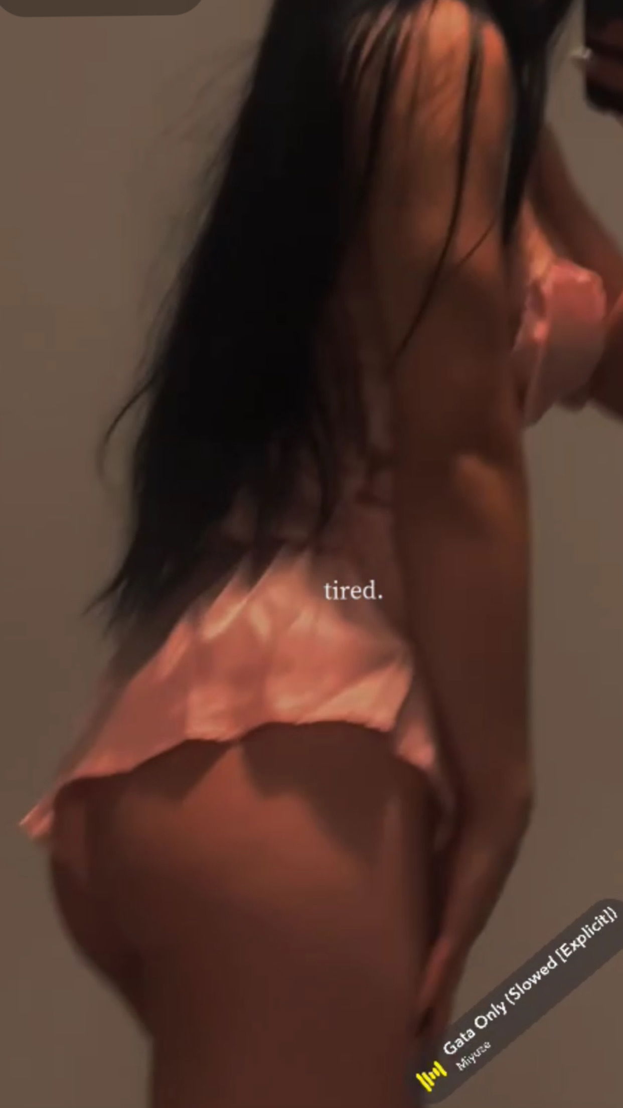 MILF Escort  (Huren, Nutten) in Weil am Rhein, Baden-Württemberg. - model photo Zoya
