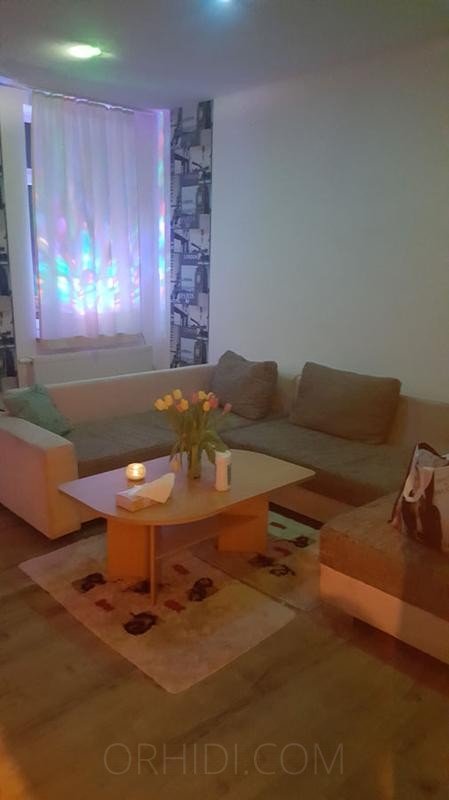 Best Flat for rent Models Are Waiting for You - place Zimmer in Privatwohnung zu vermieten