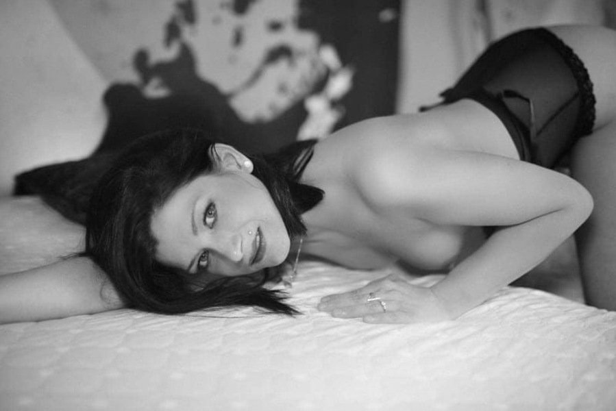 Meet Amazing Neu Suzy Aus Ungarn In Furths Traumoase: Top Escort Girl - model preview photo 0 