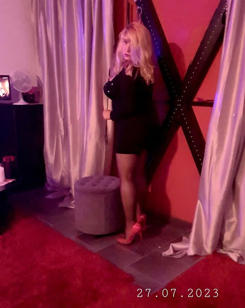 Lady Katrin nur bis So. 11.02. - 16 Uhr - Escort Gera