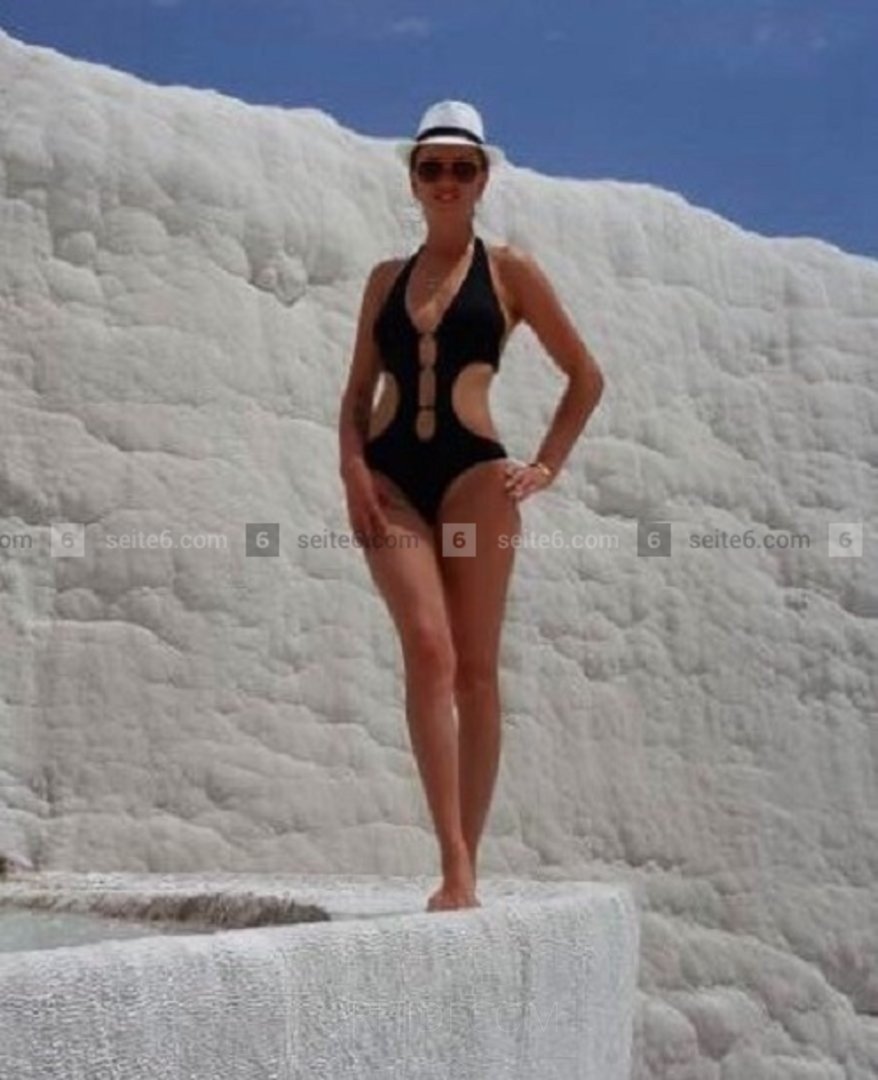 Treffen Sie Amazing Neu Michelle Skinny Girl: Top Eskorte Frau - model preview photo 2 
