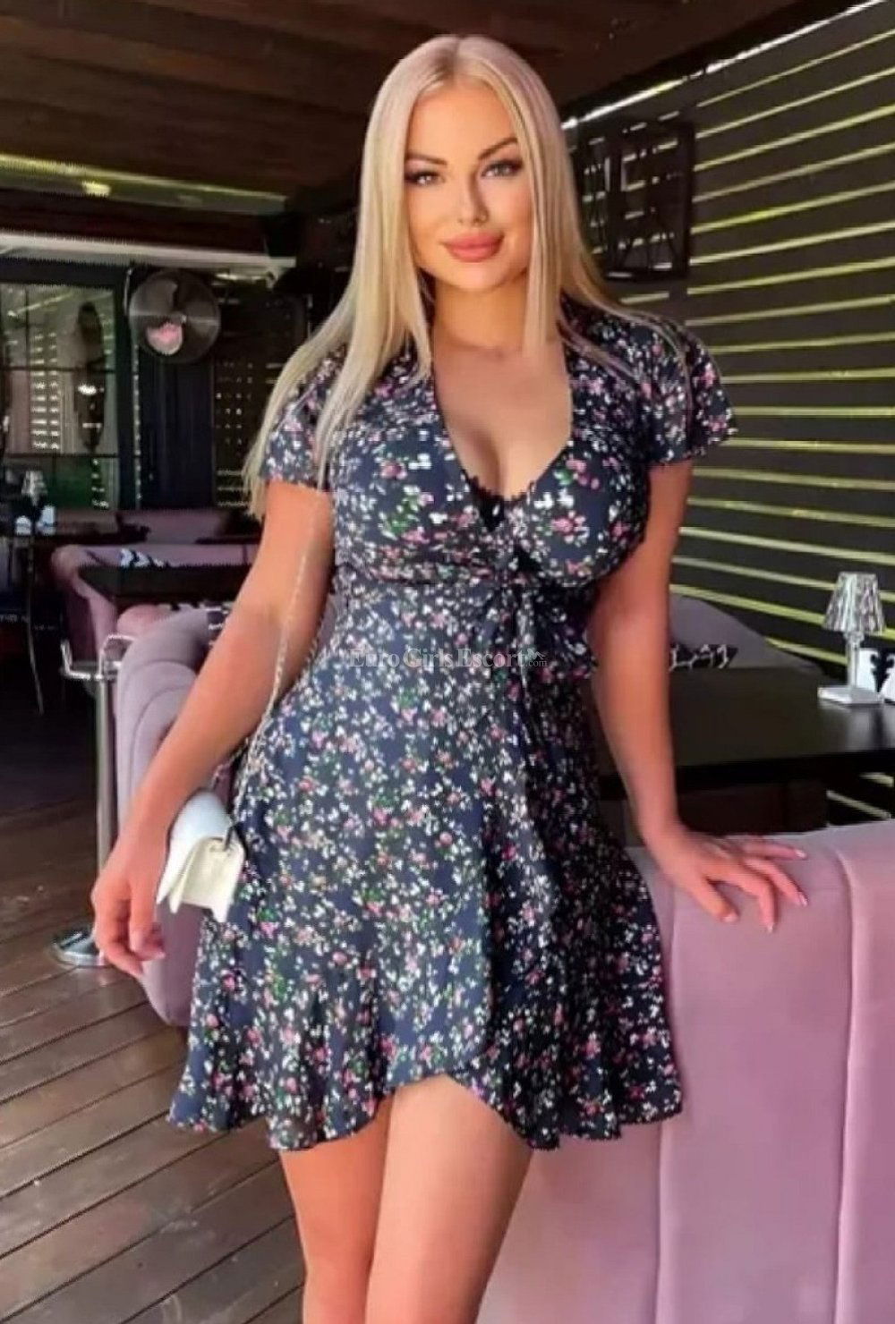 Sabrina ? - model main photo 2