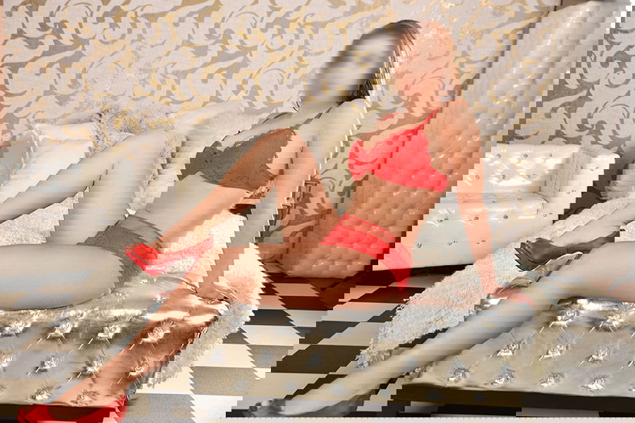 Verifizierte Escort-Nutten in Riesa (Sachsen). - model photo Tiffany Hot - Vip ESCORT - NUR WHATS'APP NACHRICHTEN
