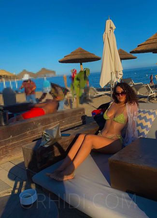Bekannte Privatadresse sucht Damen - model photo Latenightparty mit Malika