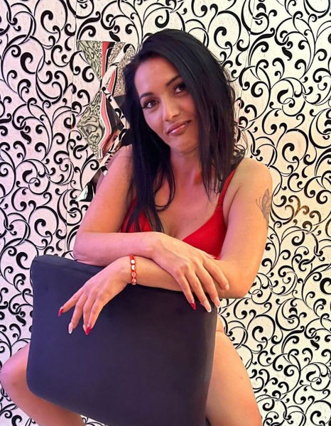 Spanking Escort  (Huren, Nutten) in Innsbruck, Tirol. - model photo Vanessa Im Saunaclub Amore
