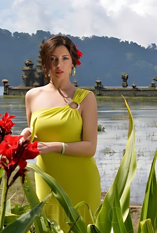 Meet Amazing Melaniya: Top Escort Girl - model preview photo 2 
