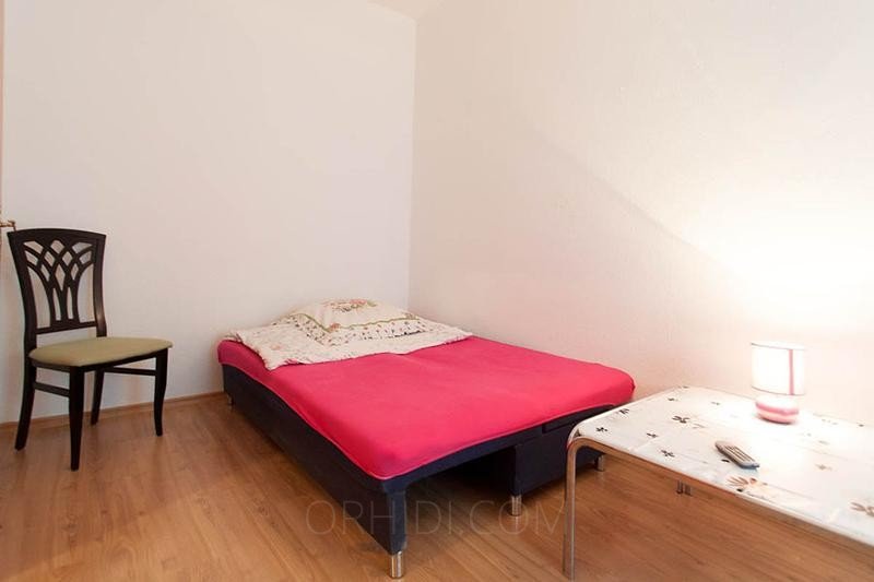 Bester Schöne Wohnungen an selbständige Frauen zu vermieten! in Plauen - place photo 3
