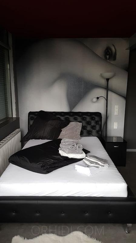 Passau Best Massage Salons - place Exklusives Apartment