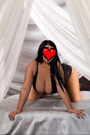 Verifizierte Escort-Nutten in Konstanz (Baden-Württemberg). - model photo Carolina - House 24