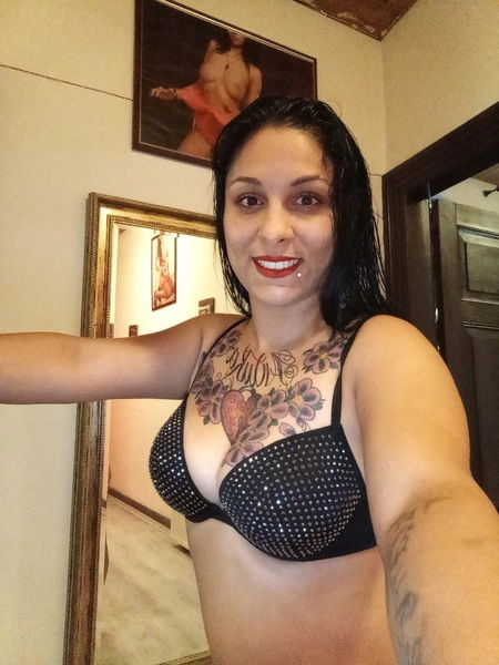 Pornstar Escort  (Huren, Nutten) in Bad Kissingen, Bayern. - model photo Sexy Suzy