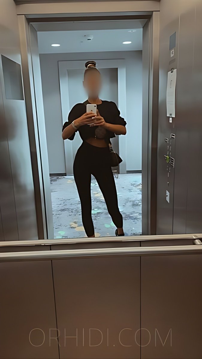 La migliore escort Esperienza di una pornostar a Gifhorn vicino a te - model photo Skinny Joy aus Deutschland