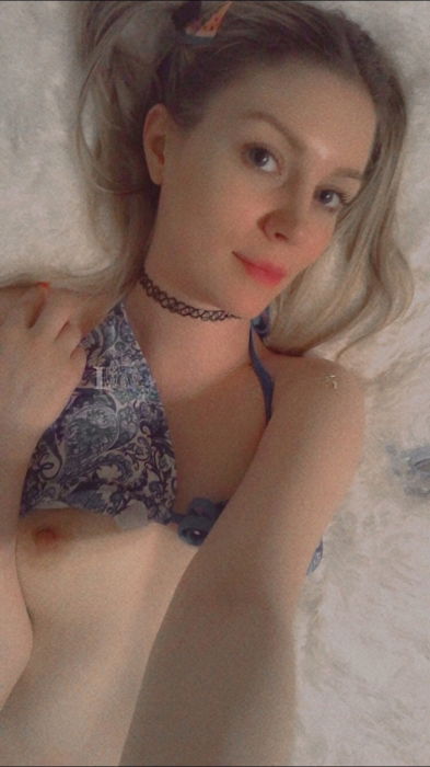 ESKORTE IN Uijeongbu - model photo Ainsley Shay