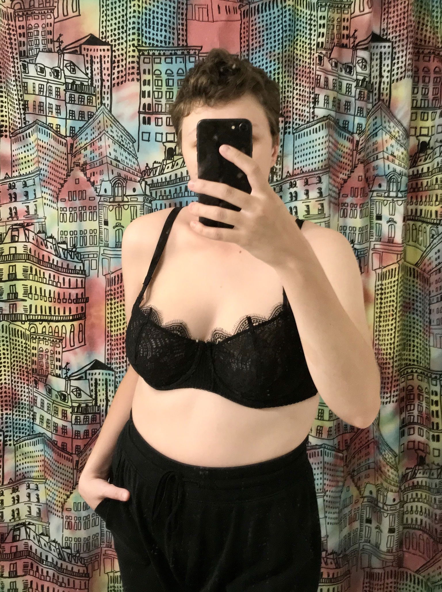 Evitalithuania - Escort Paris