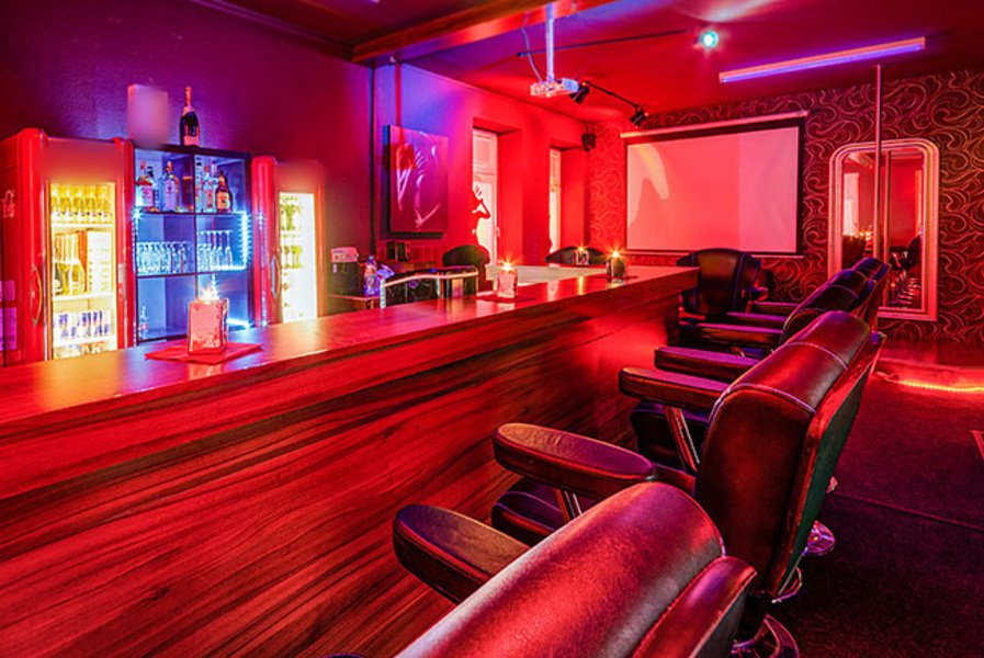 Лучшие Nachtclub & Bar Zur Alten Waage в Шортенс - place photo 8