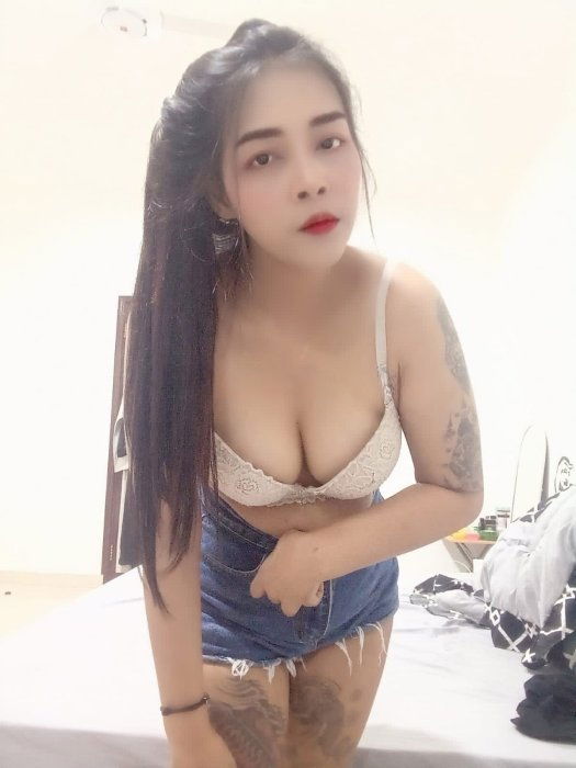 Beste Analverkehr Escort in Nizwa in Ihrer N?he - model photo Njoy