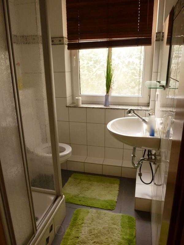 Best Zimmer an Damen  & TS zu vermieten! in Gütersloh - place photo 8