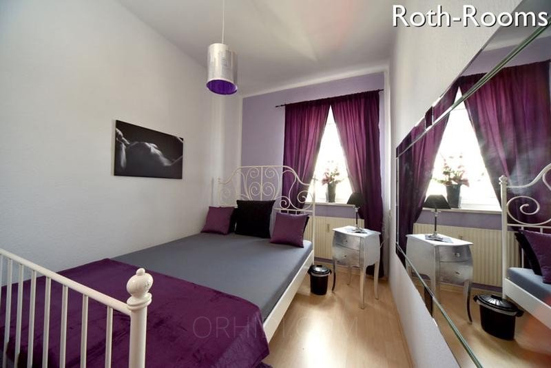 Best Luxuriöse Hostessenwohnungen in Hof/Saale zu vermieten ! in Hof - place photo 2