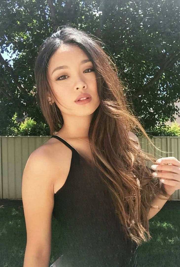 Ihr globales Escort-Verzeichnis - model photo Kelly