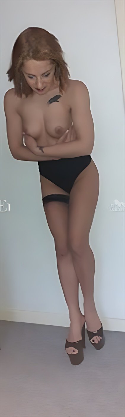 Meet Amazing Alessia: Top Escort Girl - model preview photo 1 