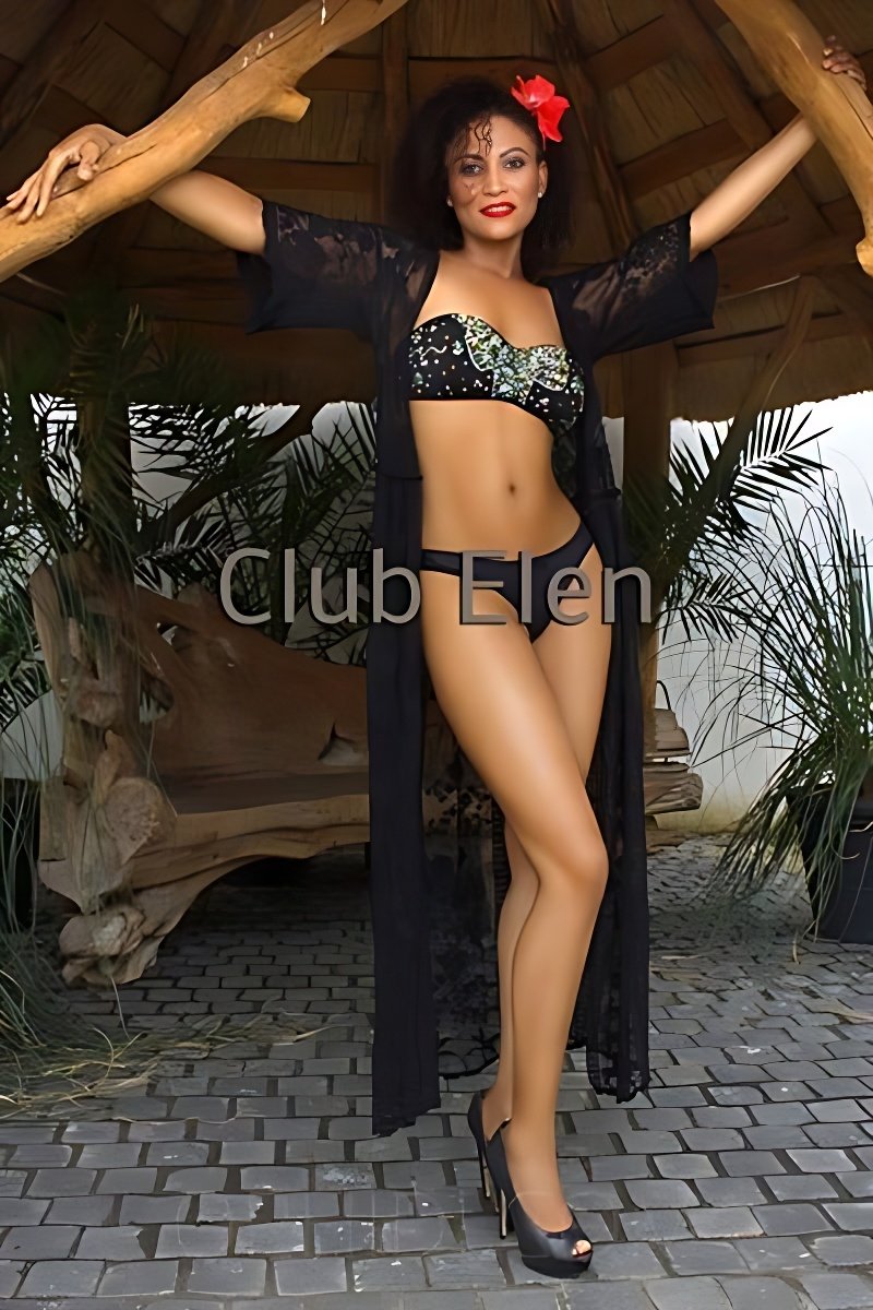 Conoce a la increíble VIKTORIA - CLUB ELEN: la mejor escort - model preview photo 2 