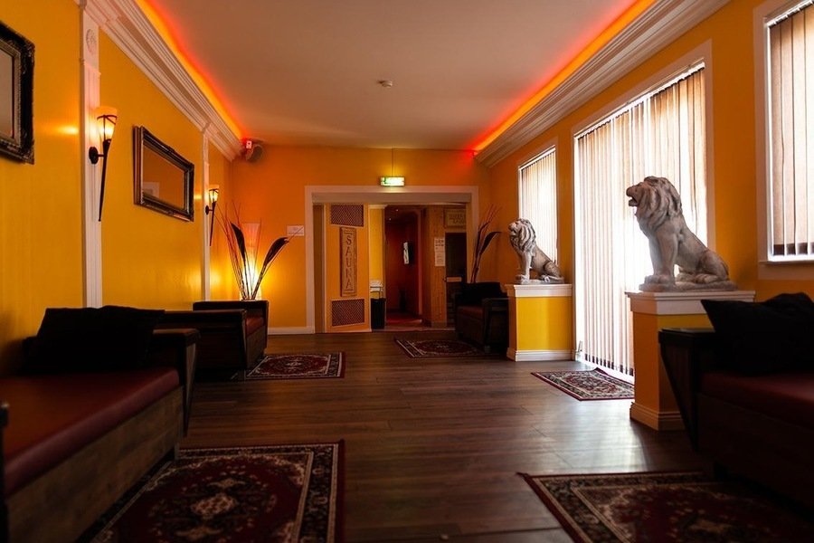 Top-Nachtclubs in Riad - place Roemerbad Casa Ovilava