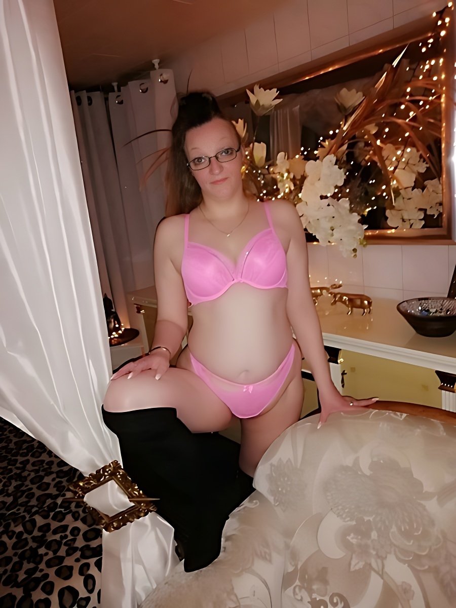 Anal sex escort in Bremen - model photo Bianca Nur Besuchbar