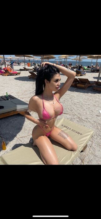 Verifizierte Escort-Nutten in Berlin (Marzahn). - model photo Jessy