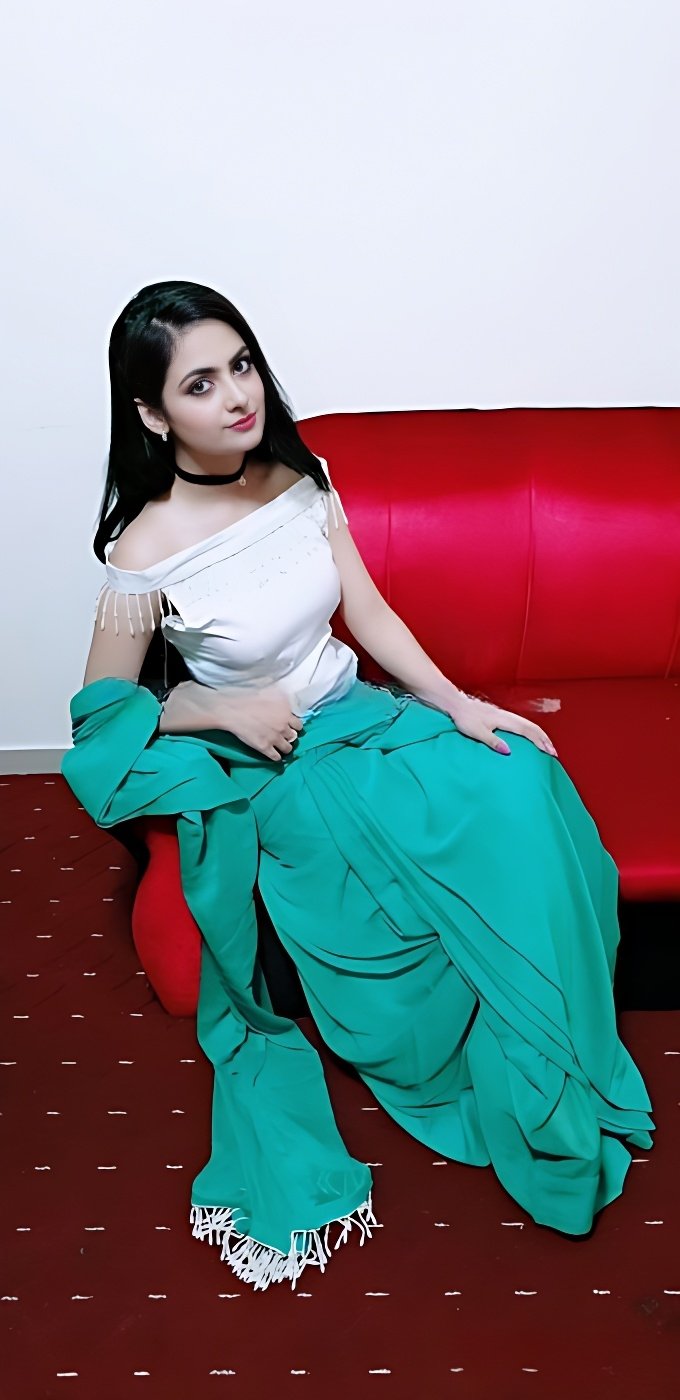 Лучшие Бенгальский модели ждут вас - model photo Katrina Green Saree