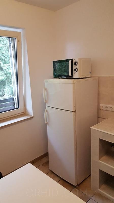 Einrichtungen IN Bergheim - place Schicke Zimmer / Apartments zu vermieten