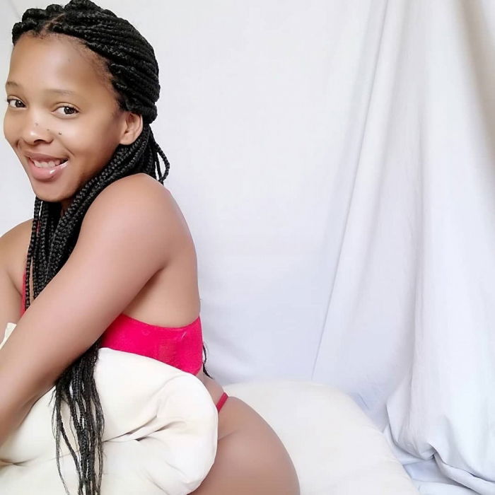 Faszinierende Ebenholz Escort in Mombasa - model photo Petit