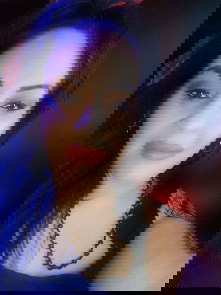 Verifizierte Escort-Nutten in Babenhausen (Hessen). - model photo Leila Noe Squ*rt  Expertin