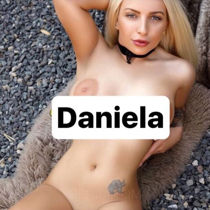 Treffen Sie Amazing Daniela: Top Eskorte Frau - model preview photo 1 
