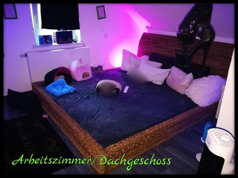 Find the Best BDSM Clubs in Constance - place Bekannte Augsburger Adresse !
