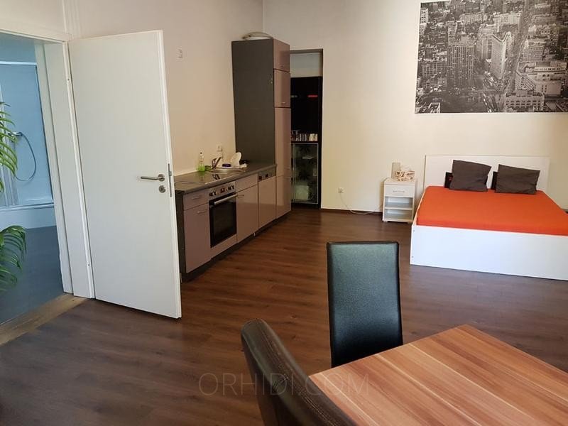 Лучшие Zimmer/Appartements/Wohnungen zu vermieten в Аугсбург - place photo 1