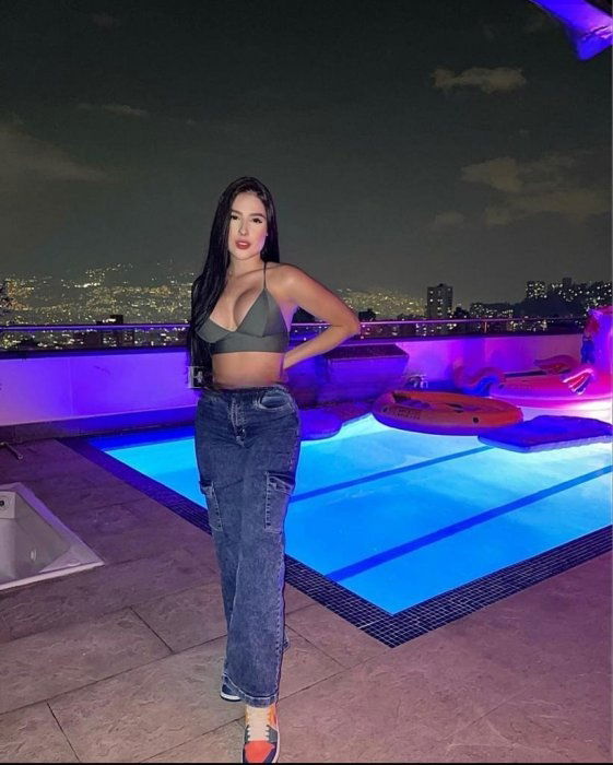ESKORTE IN Cancún - model photo Dulce