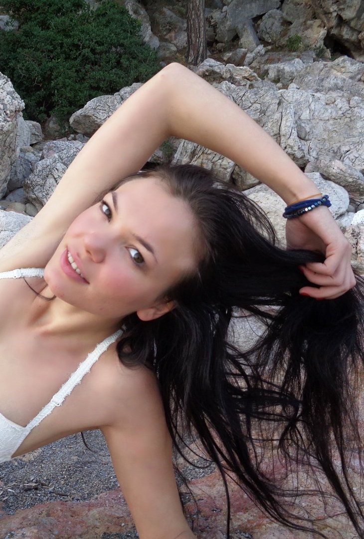 Treffen Sie Amazing Melisa: Top Eskorte Frau - model preview photo 1 
