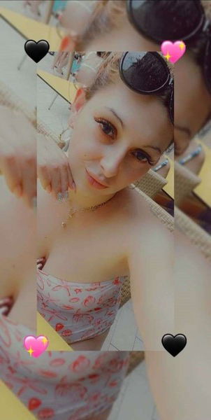 Gloria Haus Besuch ?? - model main photo 1