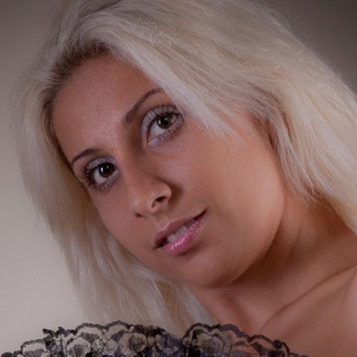 Verifizierte Escort-Nutten in Berlin (Berlin). - model photo Anja