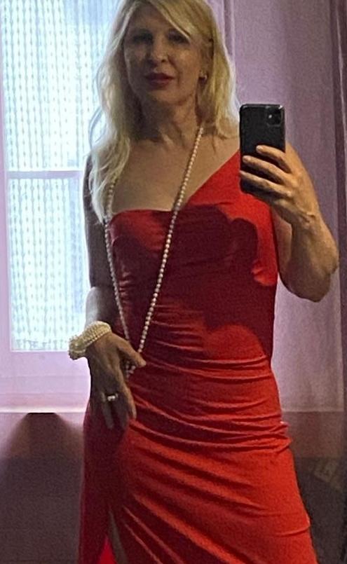 Verifizierte Escort-Nutten in Aarau (Aargau). - model photo Nette Gesellschaft Entspannung