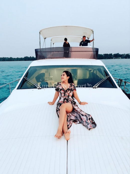 Beste Weibliche Dominanz Escort in City of Medan in Ihrer N?he - model photo Bellan