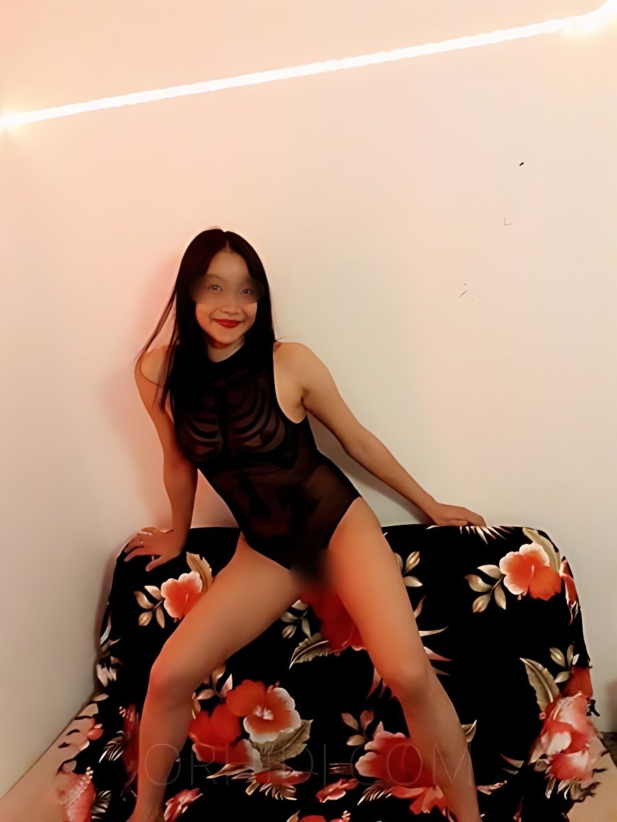 Fascinating OutCall escort in Doha - model photo Sexy Ladies & Super Trans, Top Erotikmassage und vieles mehr!