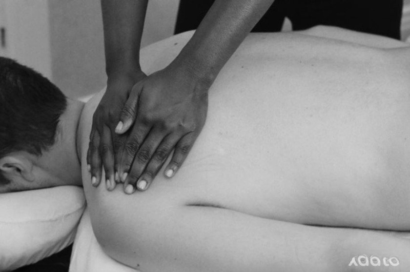 ЭСКОРТ В Фолькетсвиль - model photo Afrikanische Happy Massage Gleich Wie Ferien