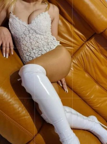 Meet Amazing Gabriela50: Top Escort Girl - model preview photo 2 