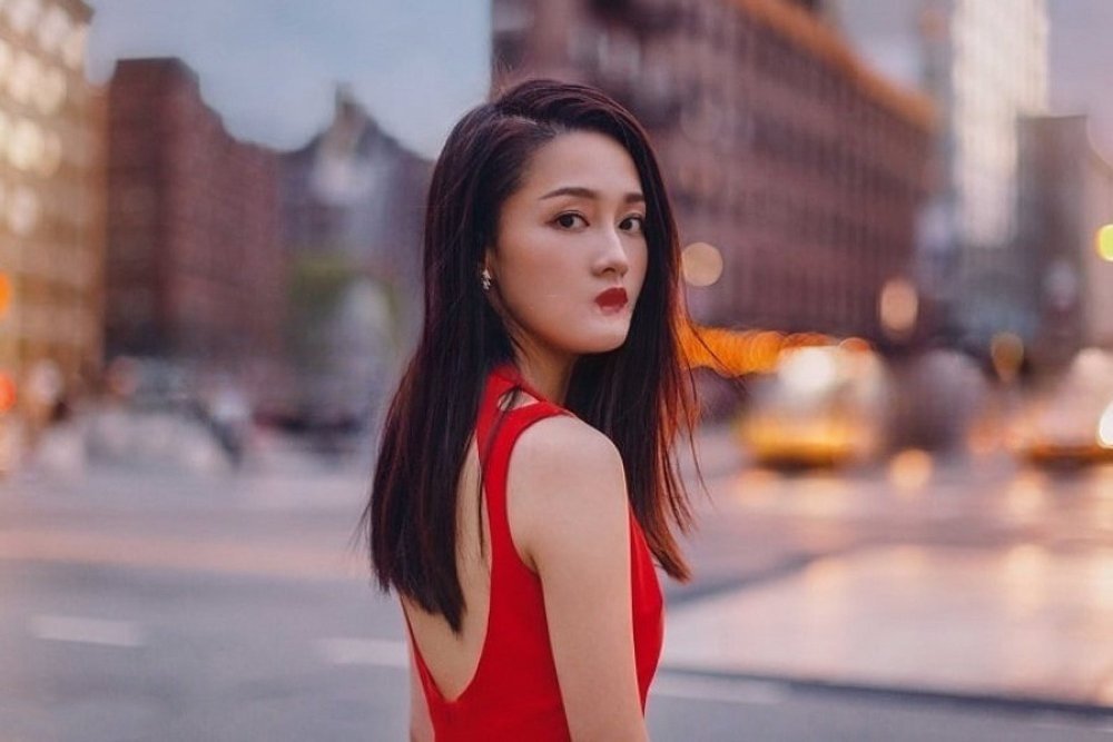 Chinese escort in Gelsenkirchen - model photo Paige