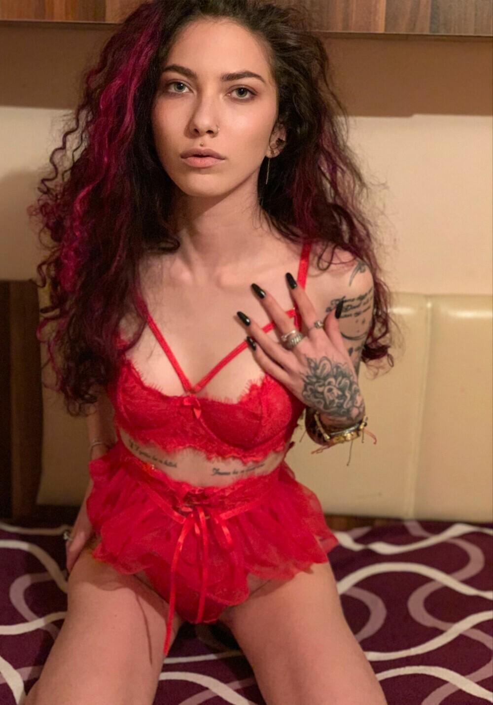 Rimming Escort  (Huren, Nutten) in Wien, KG Kagran. - model photo Jasmin