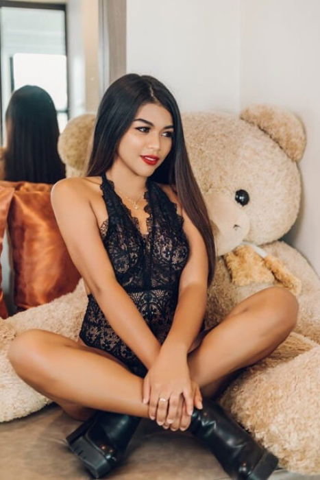 Coco ? - model main photo 2