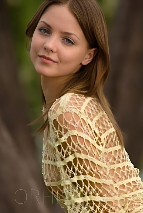Meet Amazing Fiona Vip: Top Escort Girl - model preview photo 2 