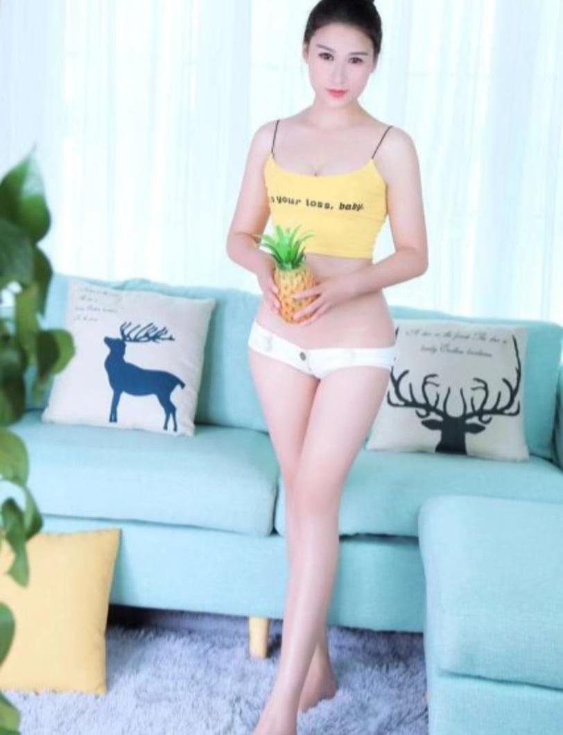 Conoce a la increíble Ragaz Geile Frau Japan: la mejor escort - model preview photo 1 