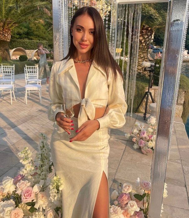 Europ?isch Escort in Cannes - model photo Amelia