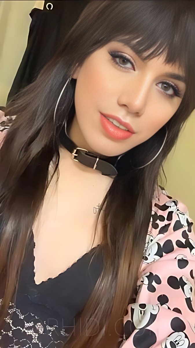 Fascinating BDSM escort in Doha - model photo Trans Alexandra Chica Latina